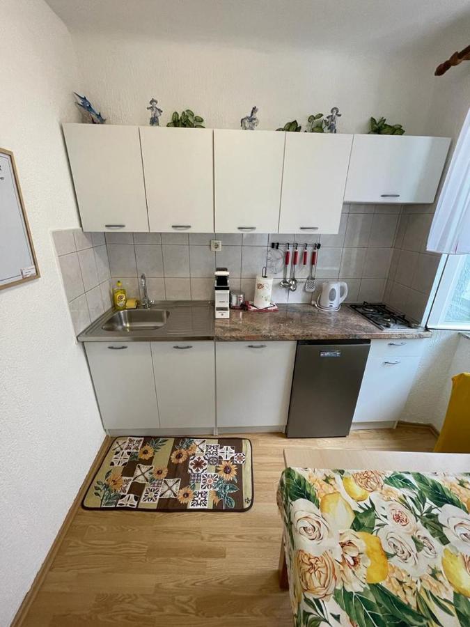 Dana Apartment